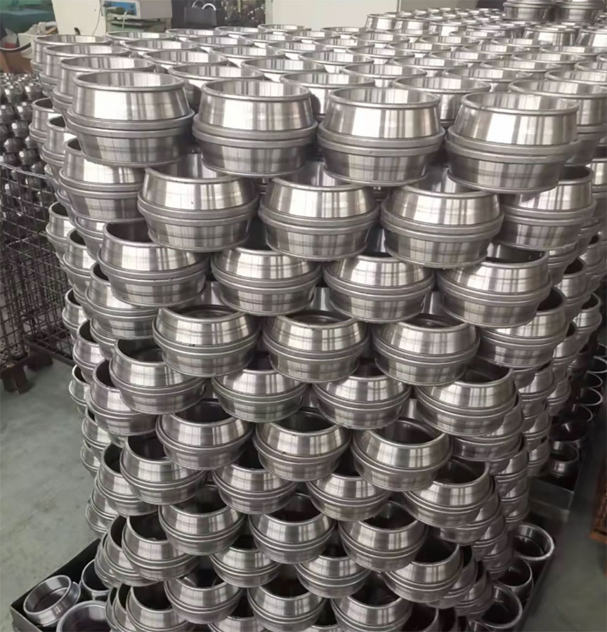 Truck Parts: Tapered Roller Bearing